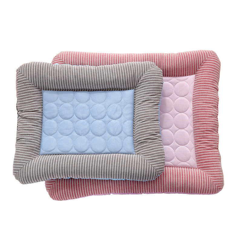 Cama con enfriamiento para mascotas