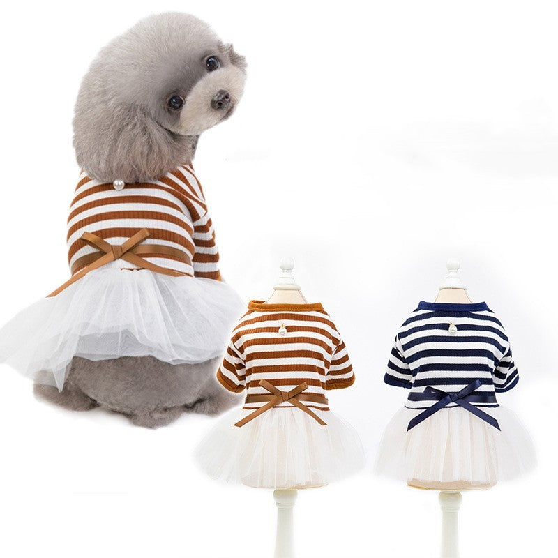 Vestido a rayas para mascota