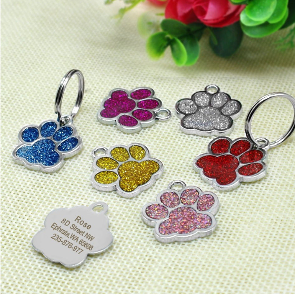 Dije de huella brillosa para collar