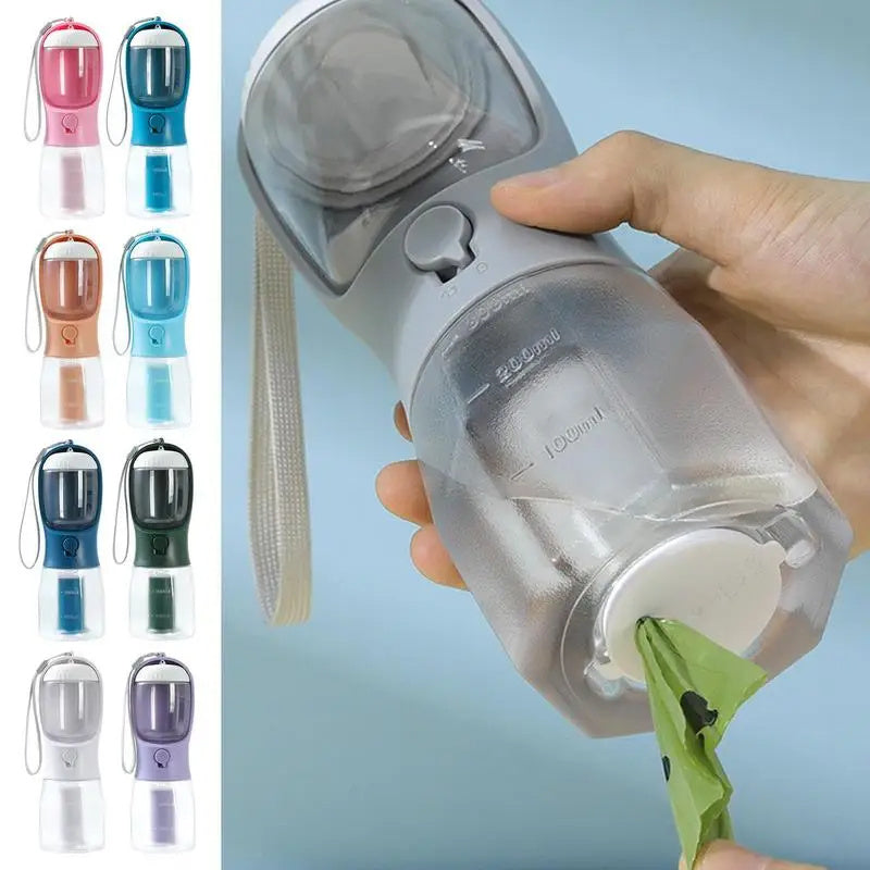 Dispensador portátil  para perros, bebida, comida, bolsa de basura, tres en uno.